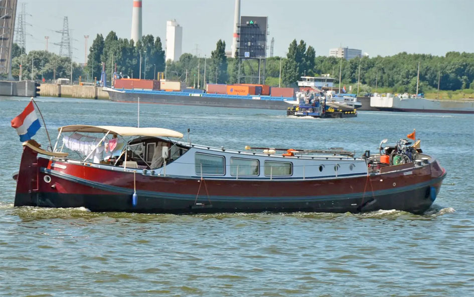 foto: 21 Motortjalk 21.40, met UBC