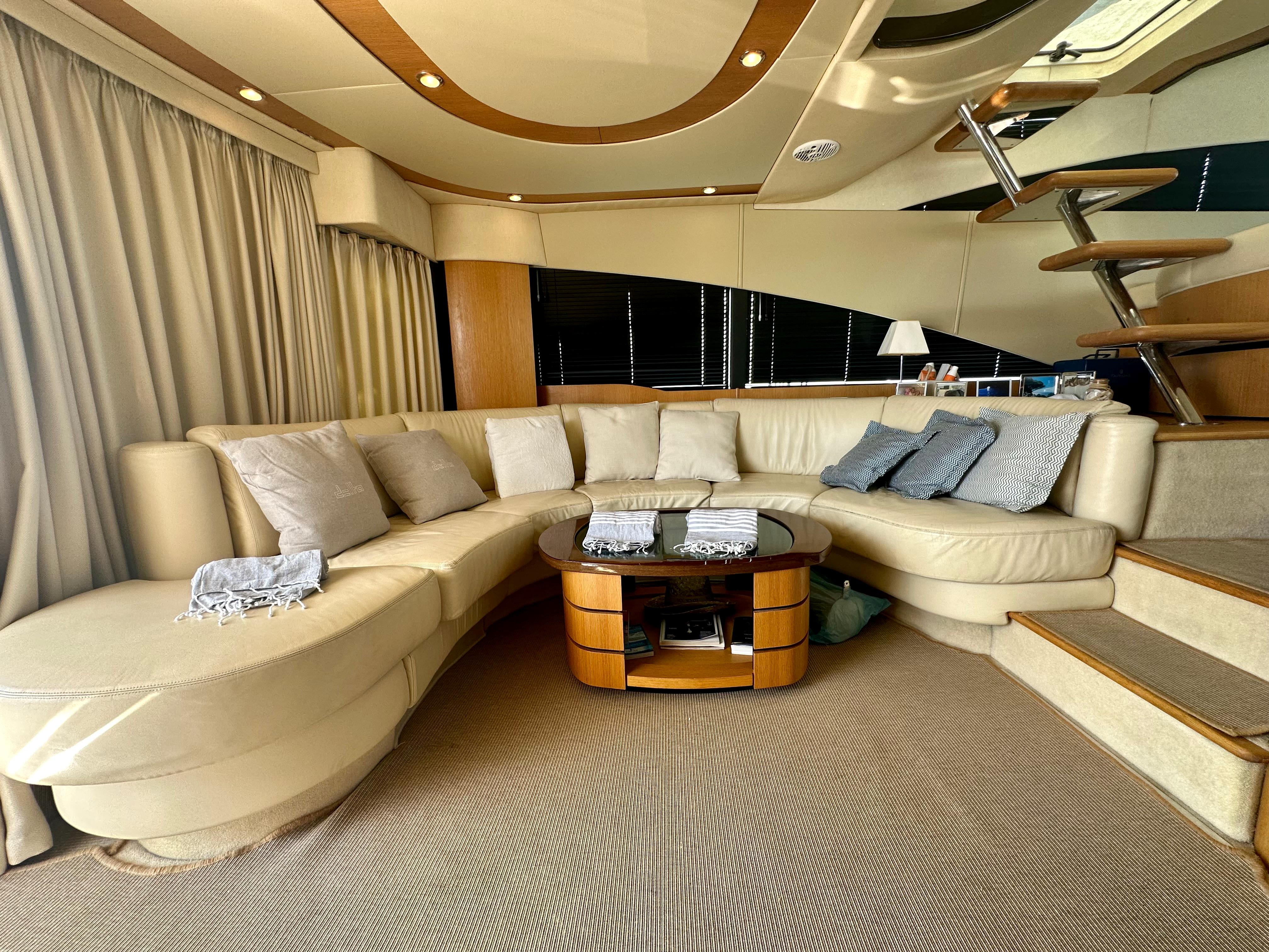 foto: 7 Fairline  Squadron 58