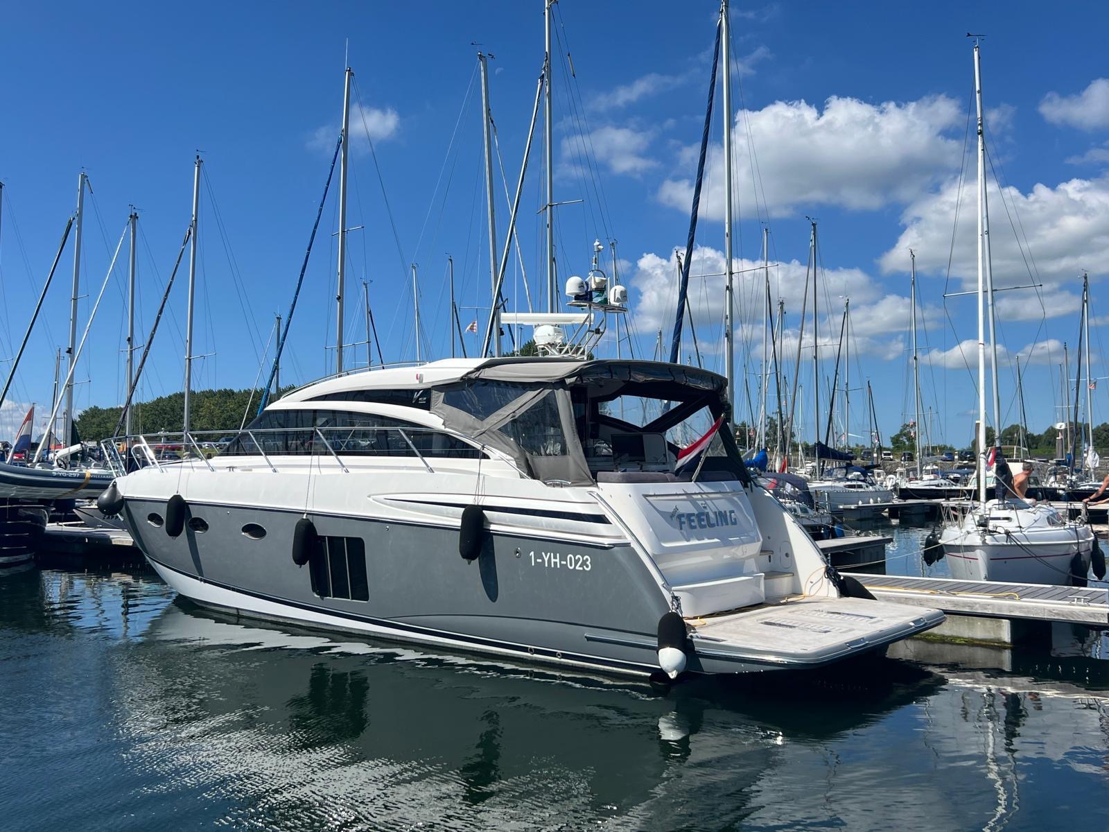 foto: 6 Princess V52