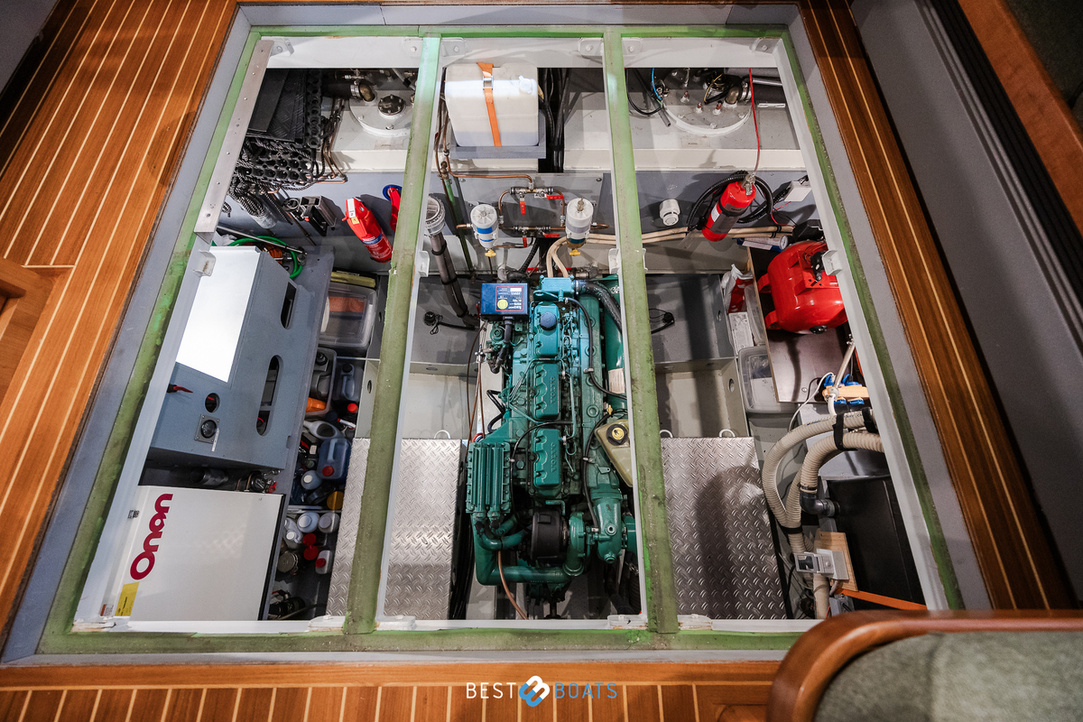 foto: 10 Linssen Grand Sturdy 410 AC Gold