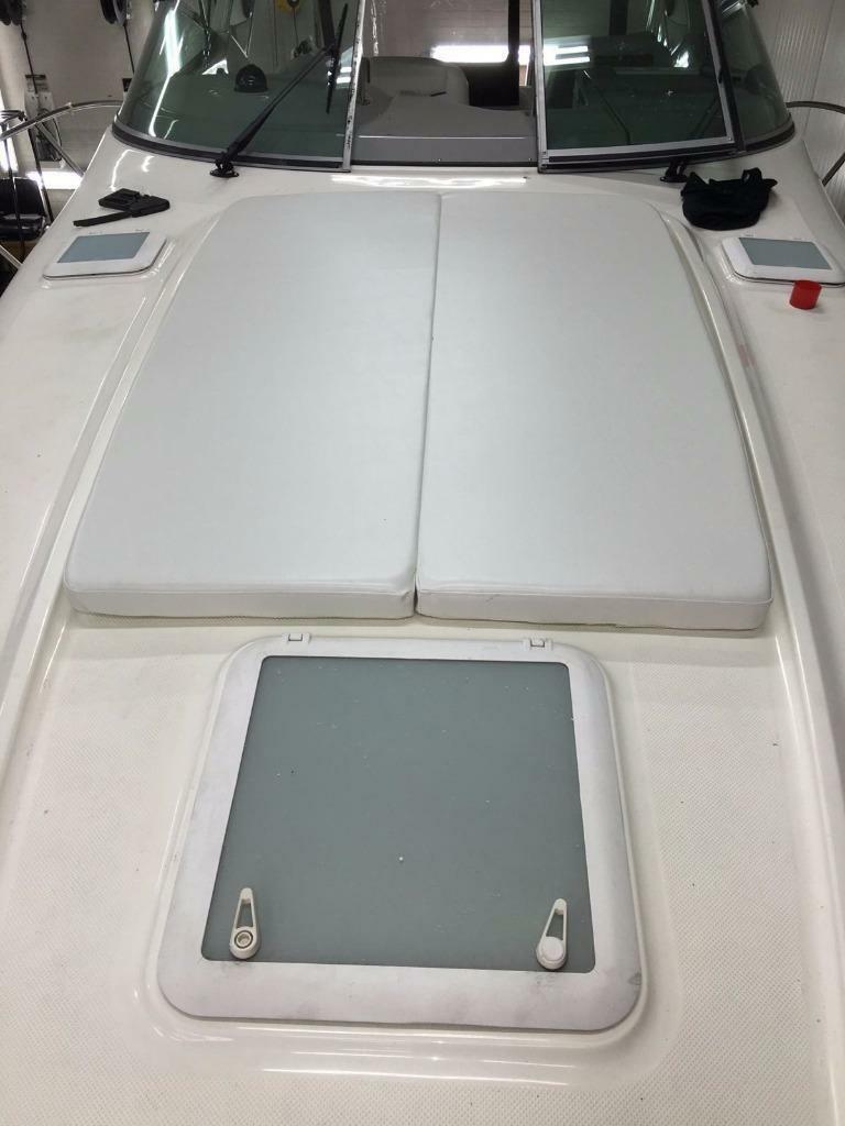 foto: 4 Bayliner  305