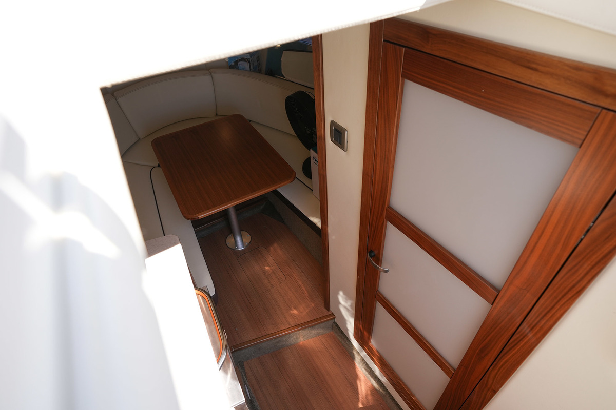 foto: 18 Sea Ray Sundancer 265