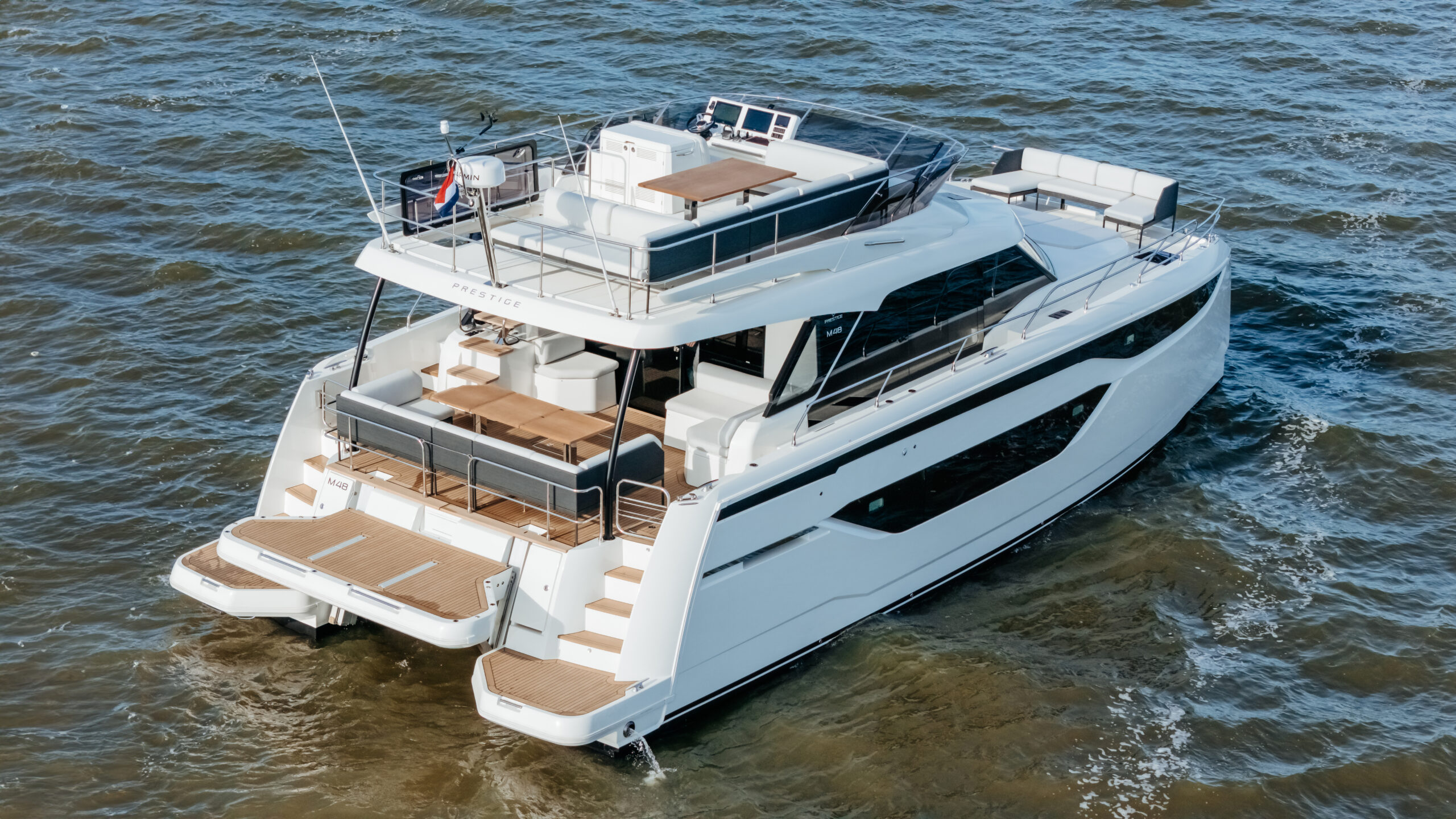 foto: 7 Prestige M48