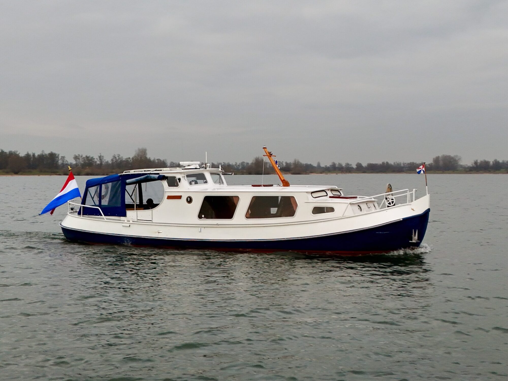 foto: 5 Boot Boot Motortjalk 11.00 OK