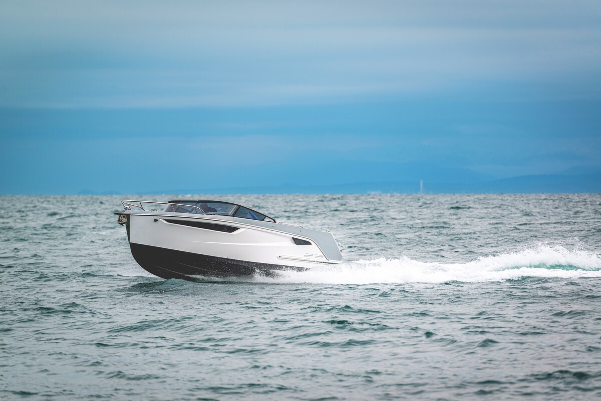 foto: 11 Alfastreet Marine 23 Cabin Evolution - Inboard Series