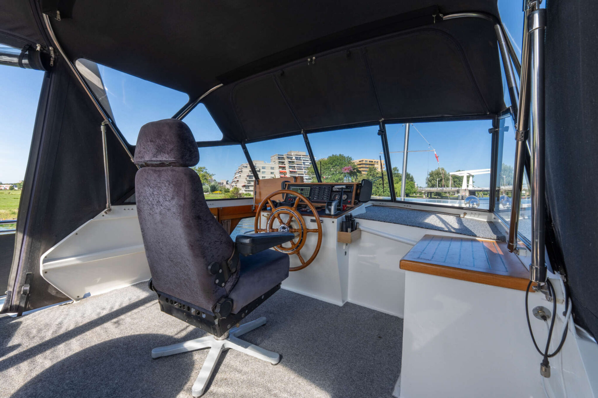 foto: 11 Valkkruiser Valkkruiser Content 13.00 AK Cabrio