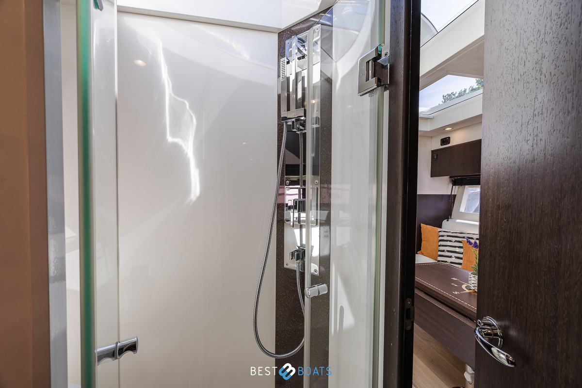 foto: 11 Galeon 385 HTS