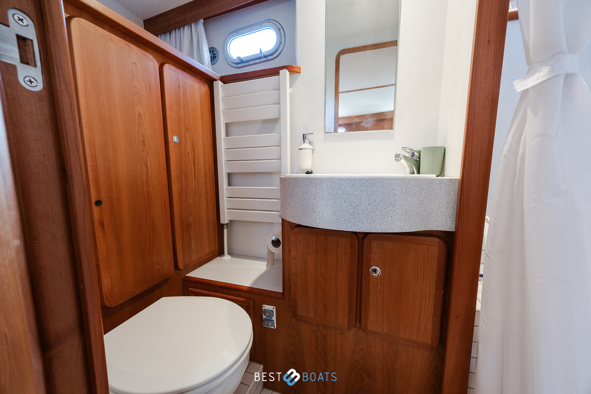 foto: 9 Linssen Grand Sturdy 380 AC 