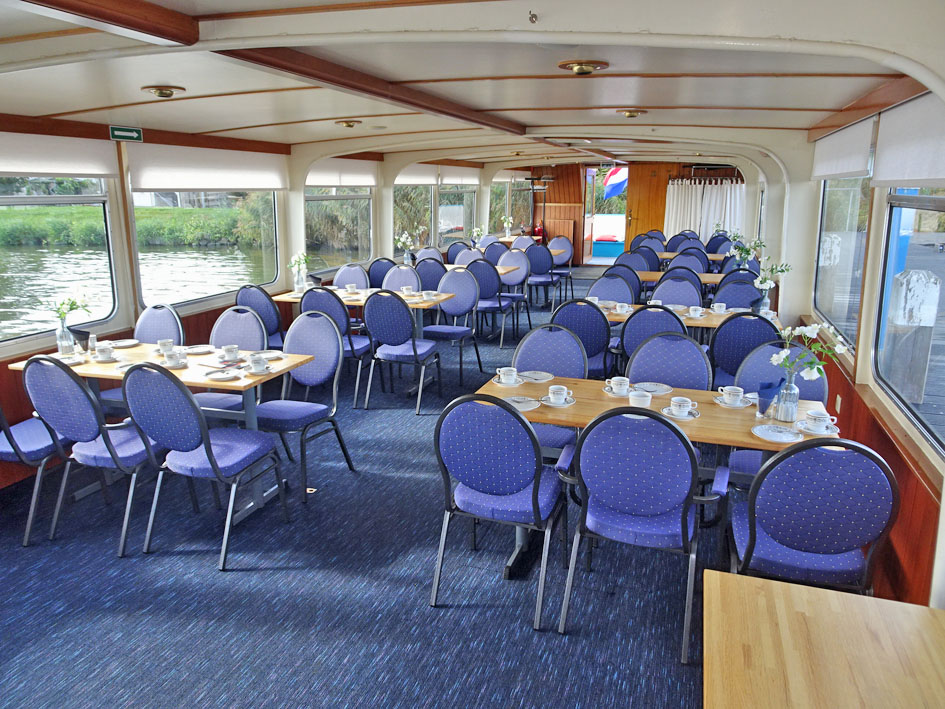 foto: 13 Hybride Rondvaartboot 140 passagiers