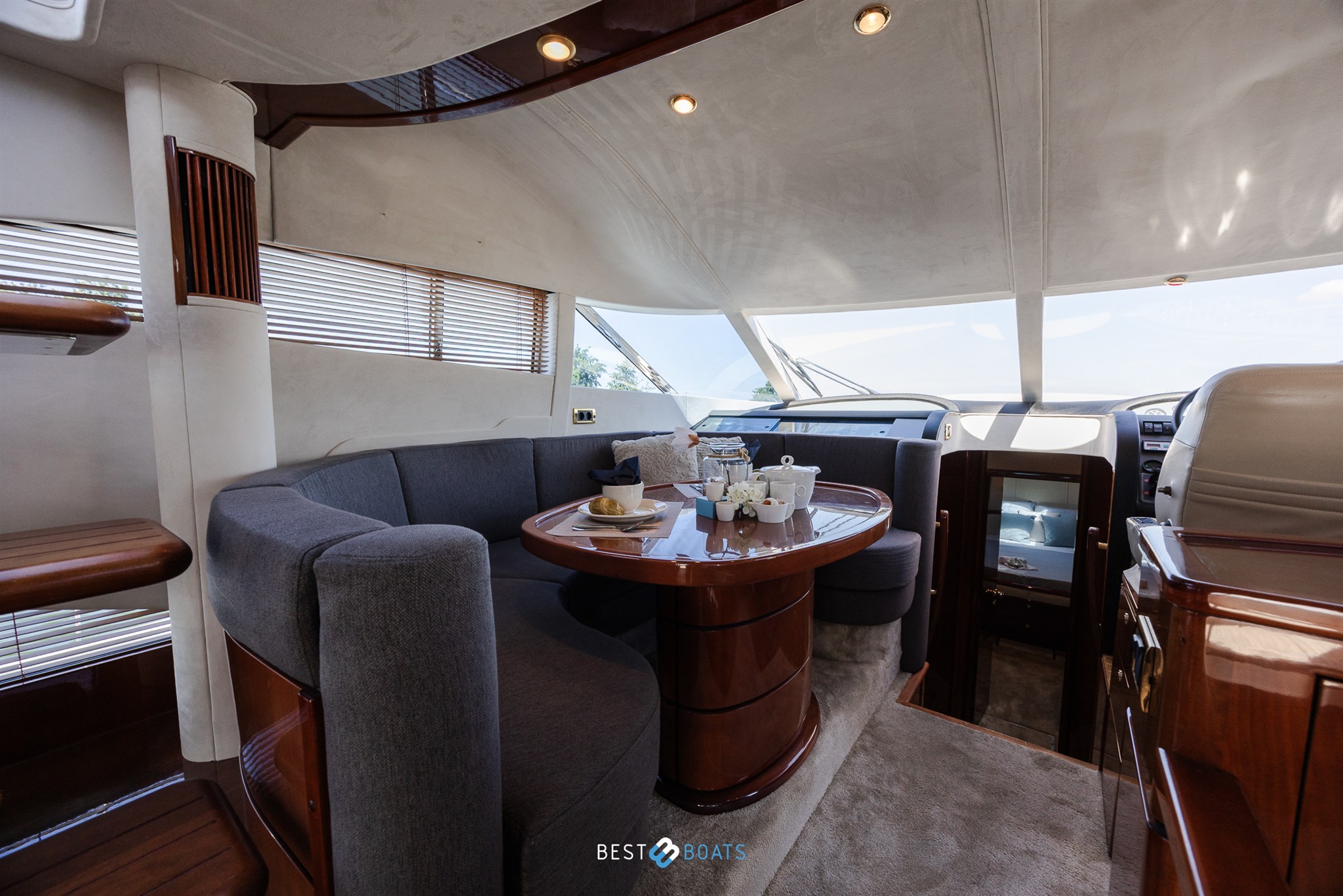 foto: 16 Fairline 58 Squadron