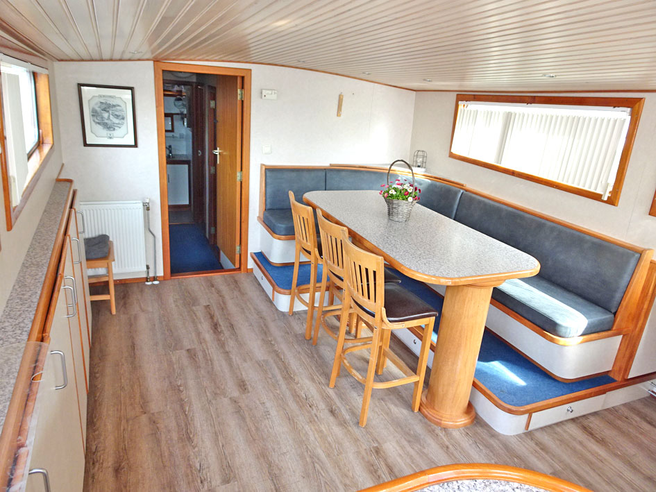 foto: 22 Motortjalk 21.40, met UBC