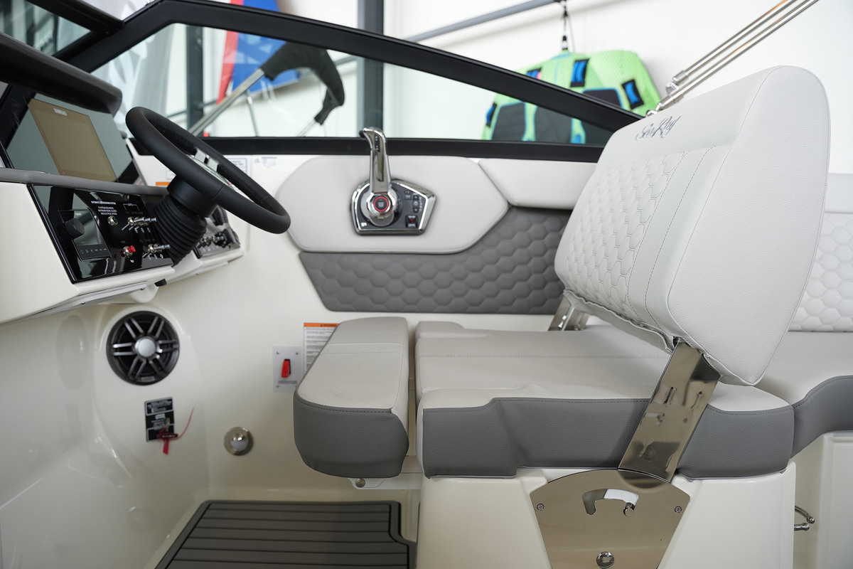 foto: 26 Sea Ray SDX 250