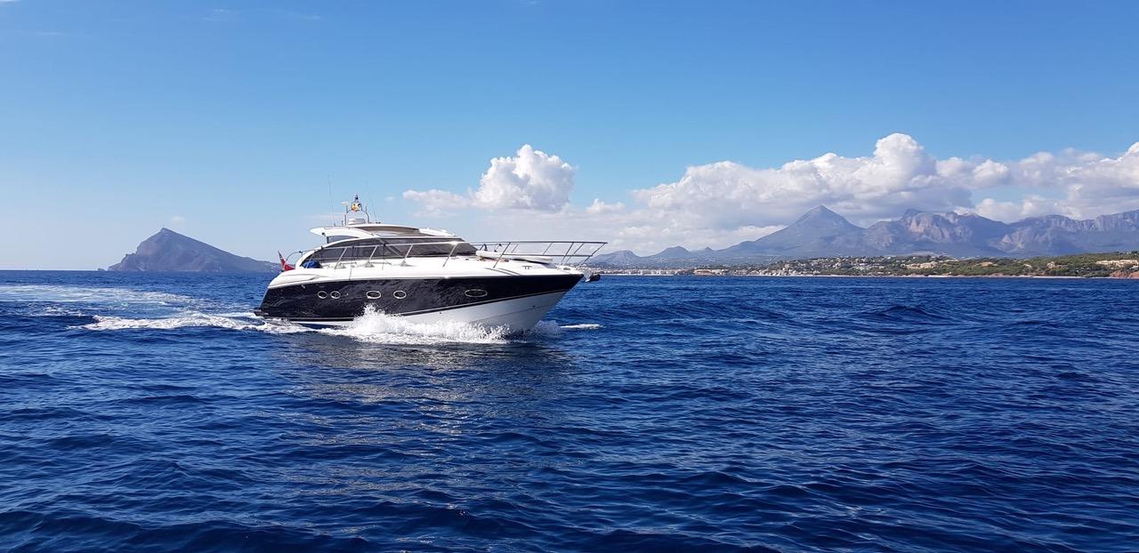 foto: 8 Princess V 42