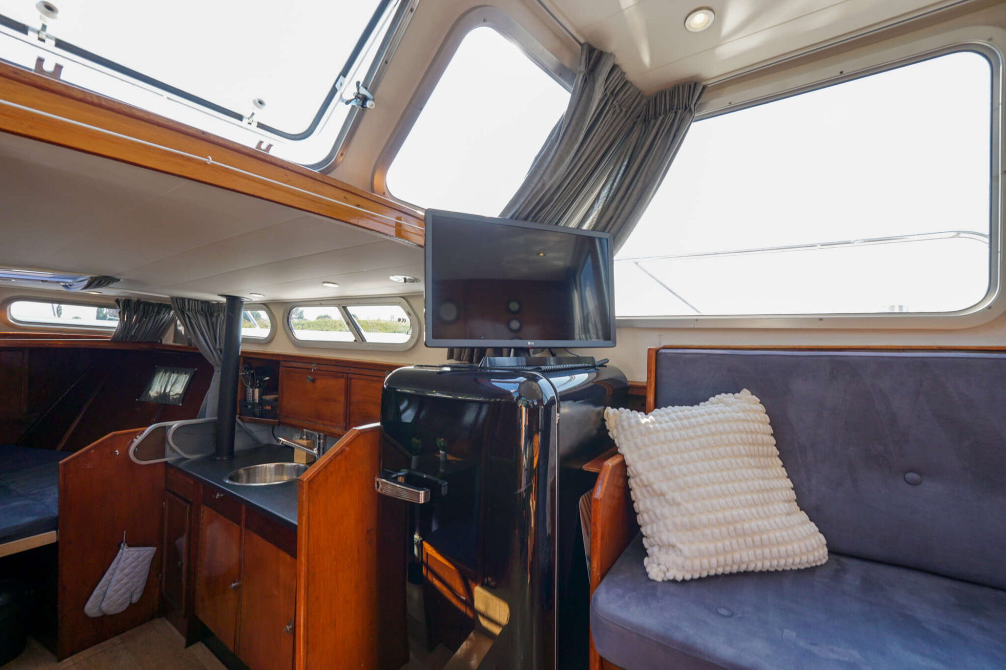 foto: 6 Valkkruiser Valkkruiser 10.50 AK Cabrio
