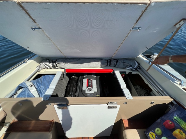 foto: 5 Formula Formula Thunderbird 20 GL