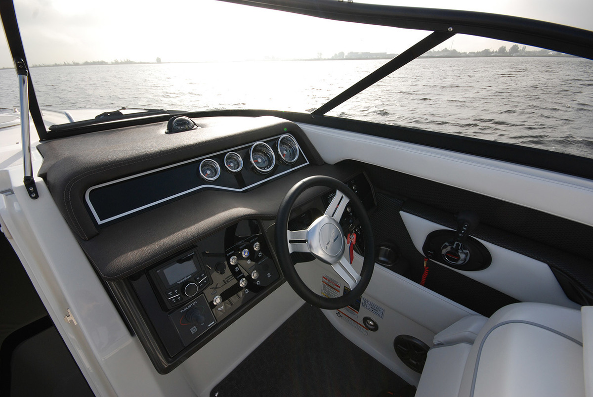 foto: 16 Sea Ray Sun Sport 250