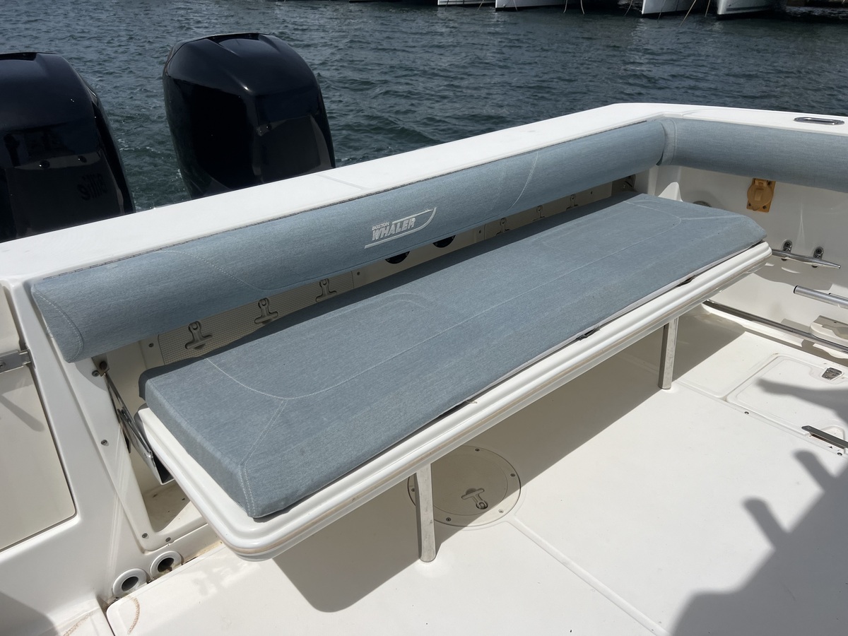 foto: 5 Boston Wahler 320 Outrage - 2x Mercury VERADO 250