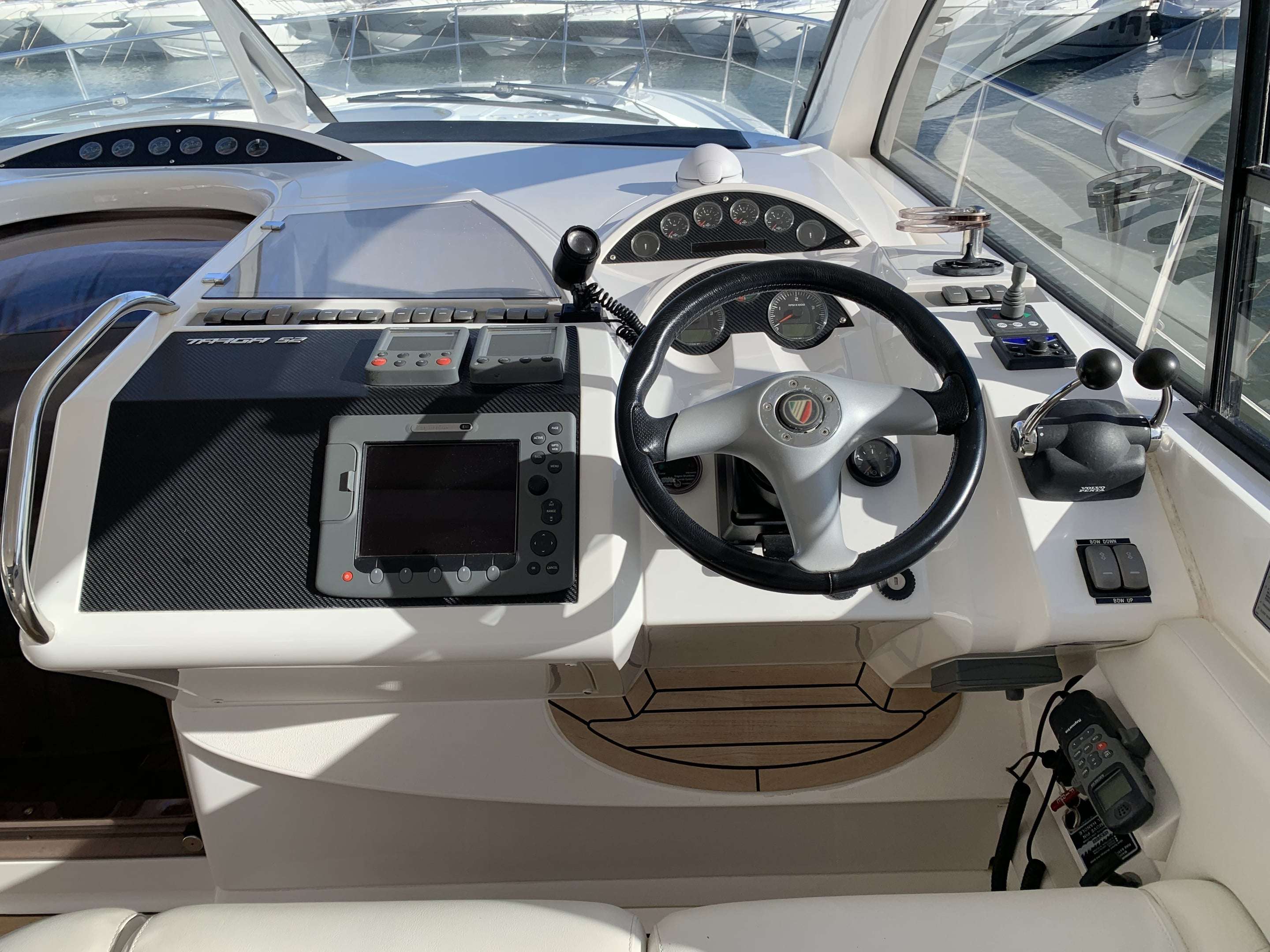 foto: 6 Fairline Targa 52 GT