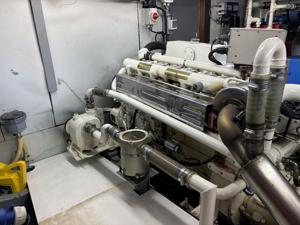 foto: 7 Hemmes Trawler 1500