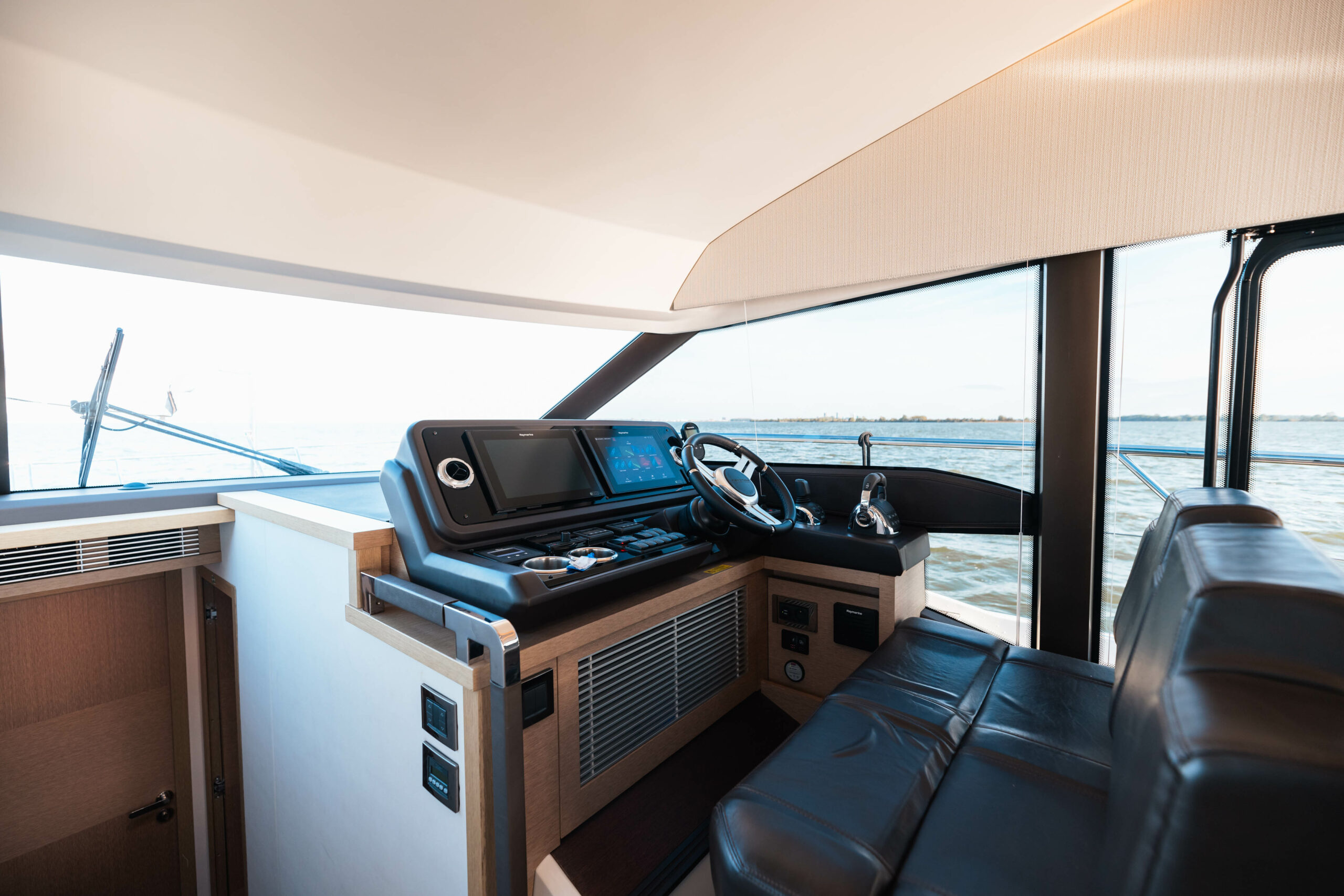 foto: 22 Prestige 520 flybridge #78