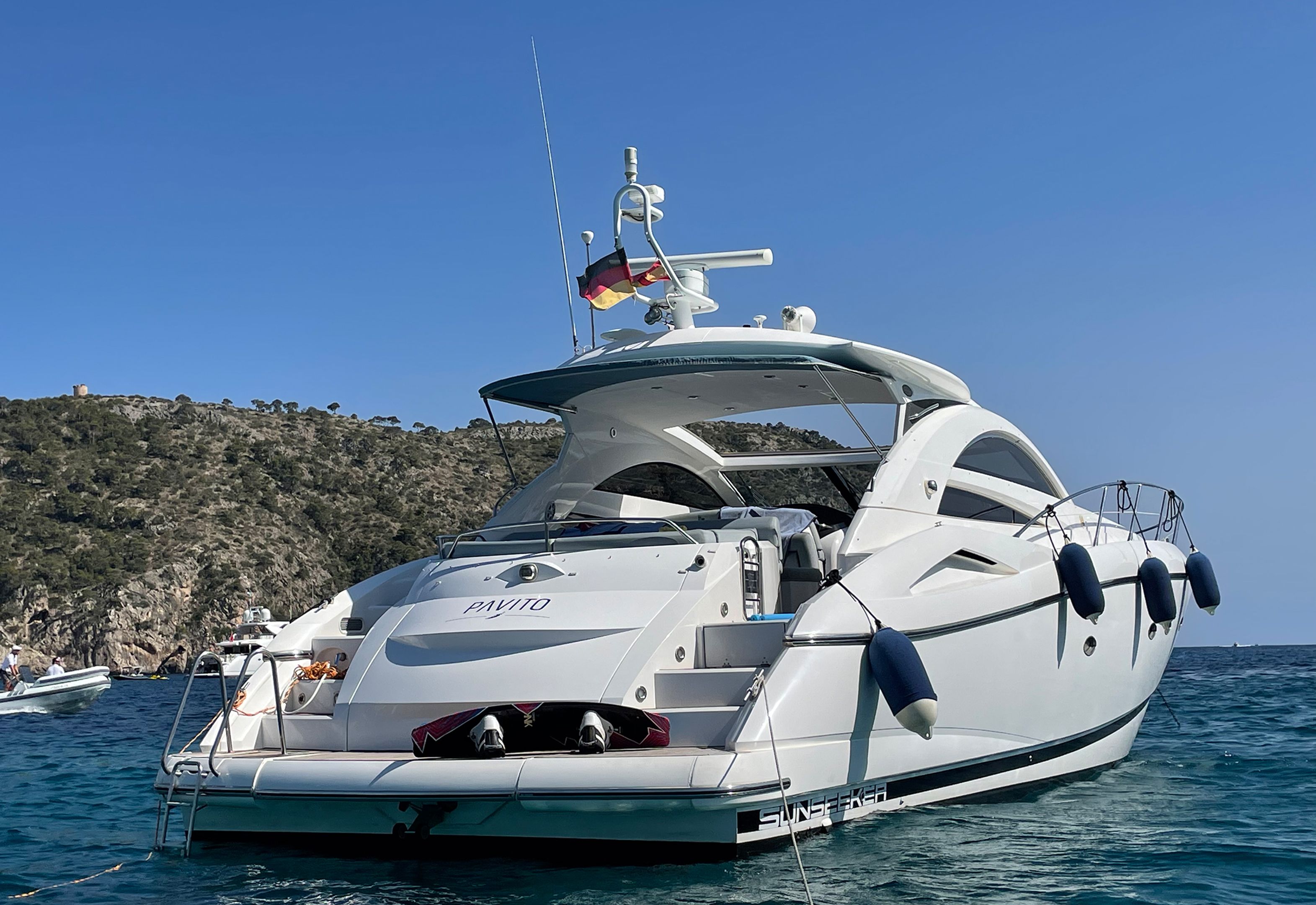 foto: 6 Sunseeker Portofino 53