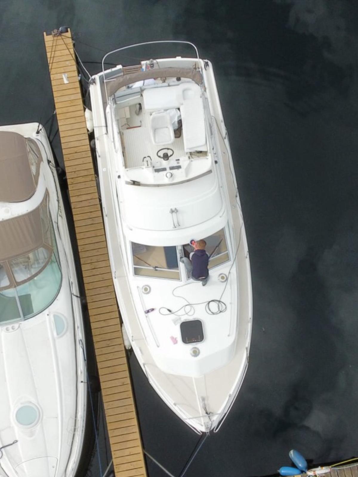 foto: 8 Princess 30 DS Fly