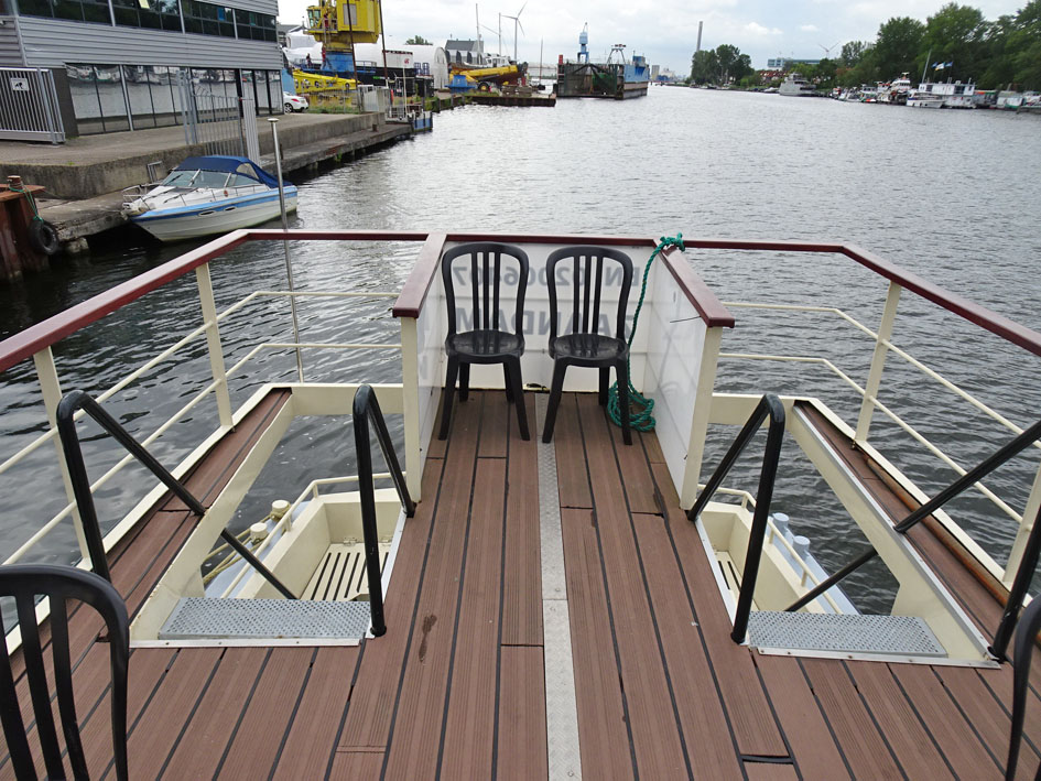 foto: 9 Dagpassagiersschip 152 pers