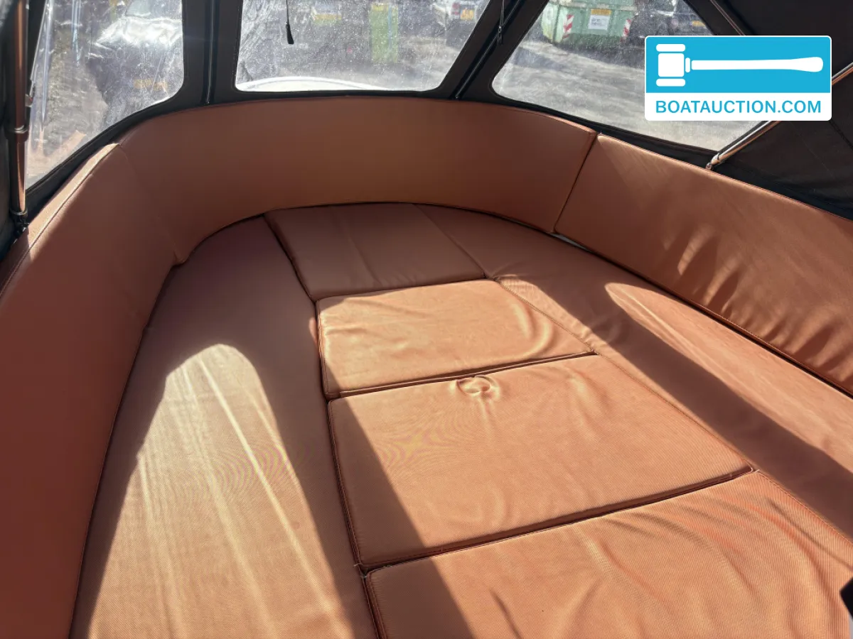 foto: 5 Maxima 600 Tender