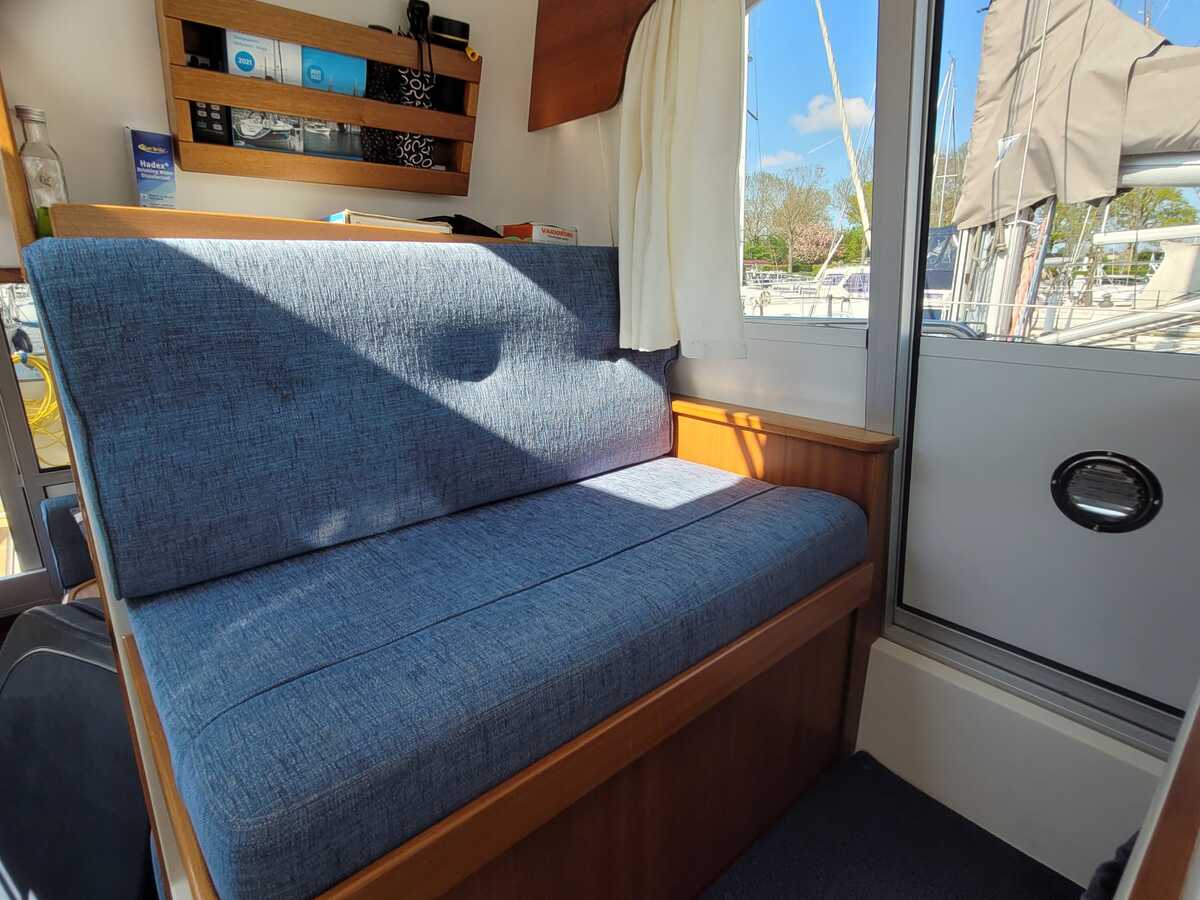 foto: 5 Nimbus 380 Commander