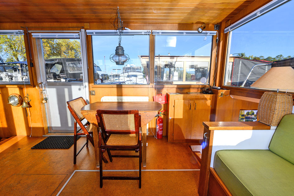 foto: 9 Luxe Motor 21.18 met UBC