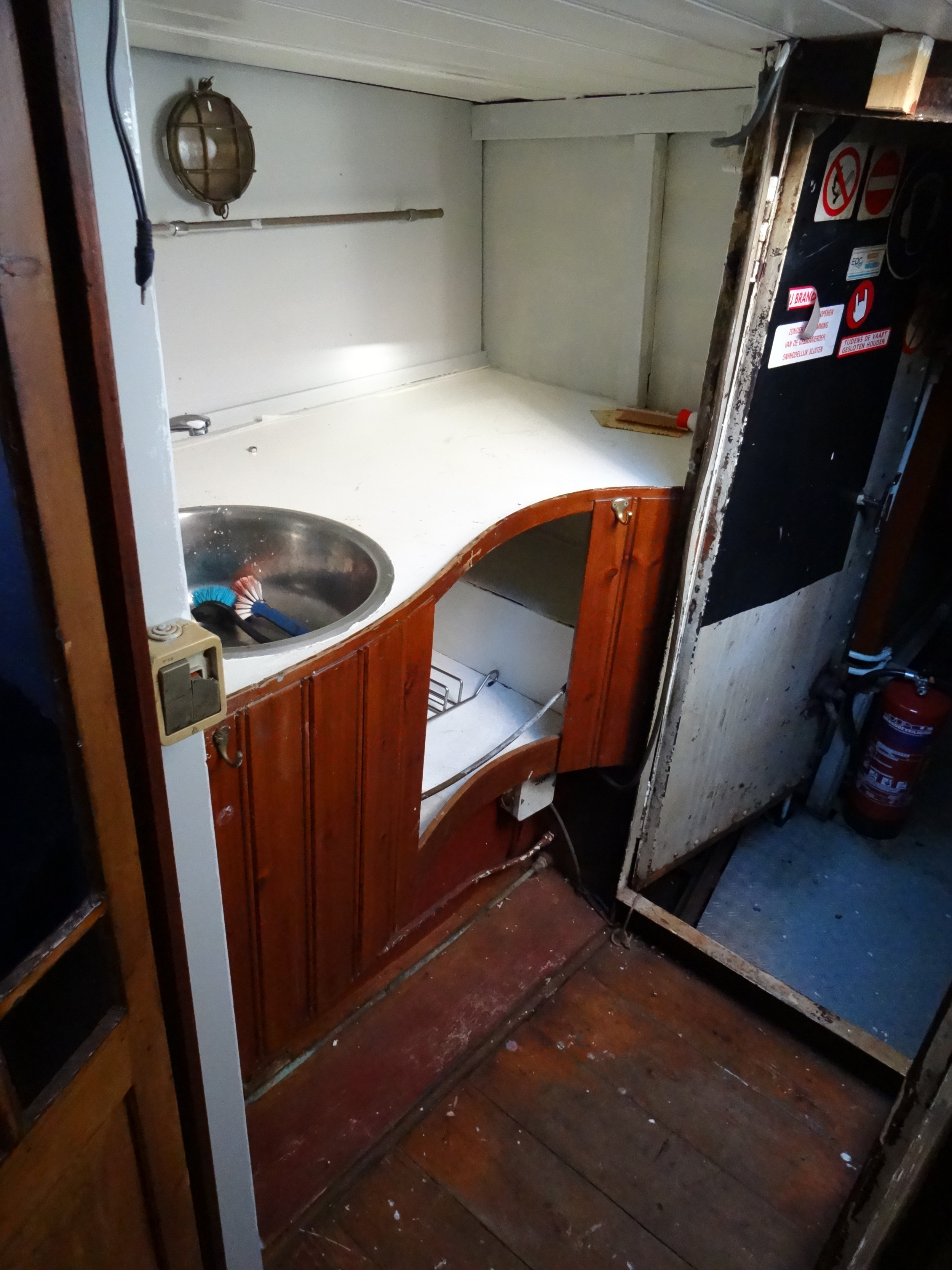 foto: 6 Hasselteraak 24.00 Charter/woonschip