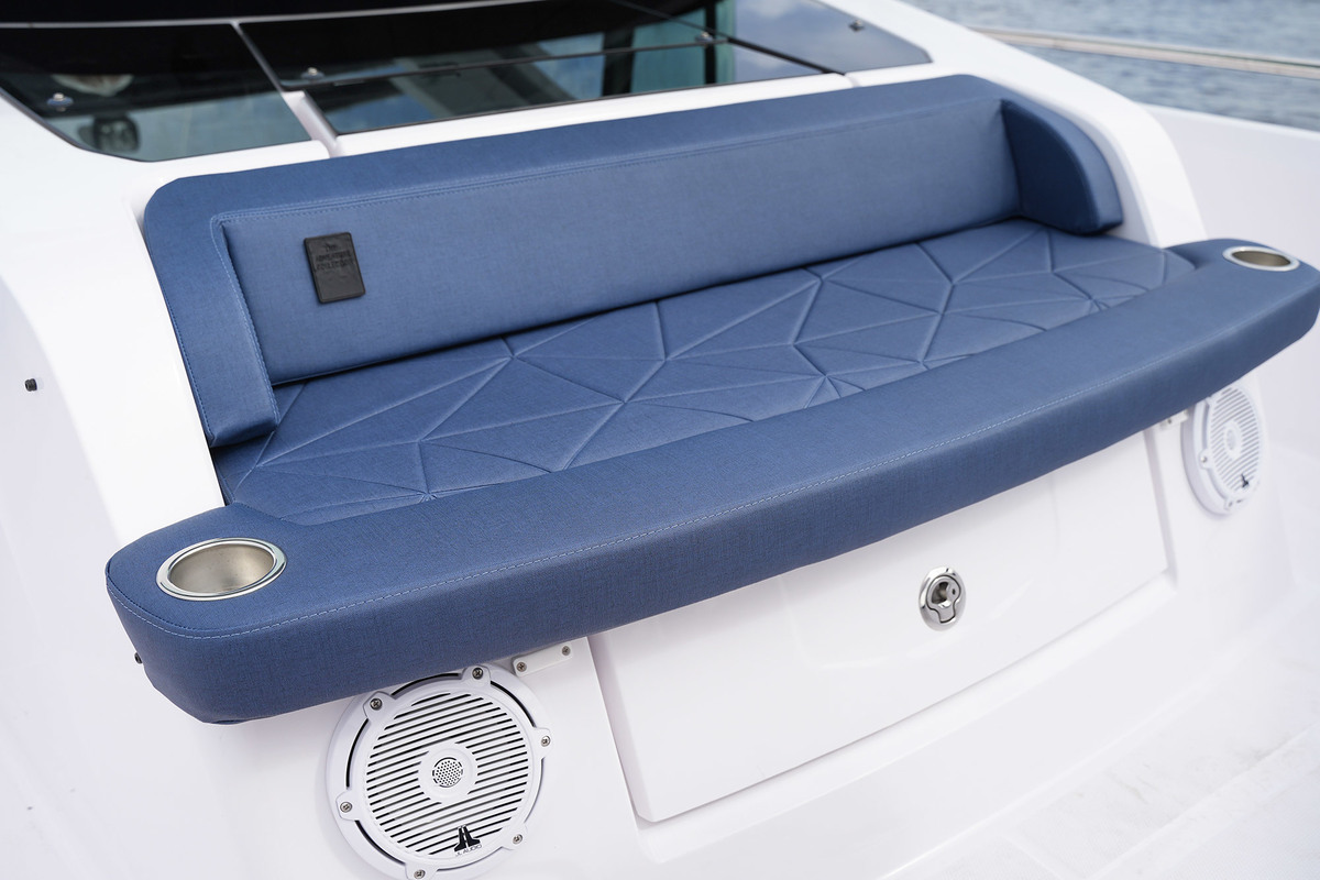 foto: 12 Axopar 29 XC Cross Cabin