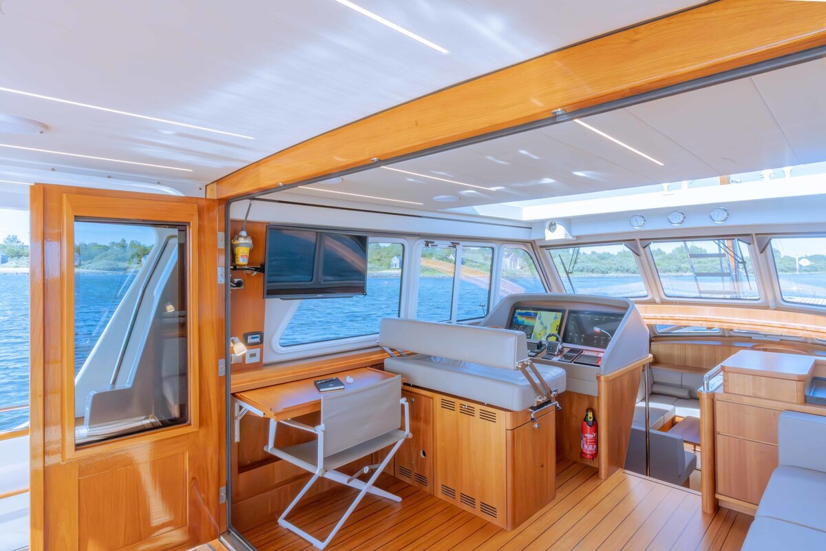 foto: 35 Linssen Grand Sturdy 590 AC Wheelhouse L-Class