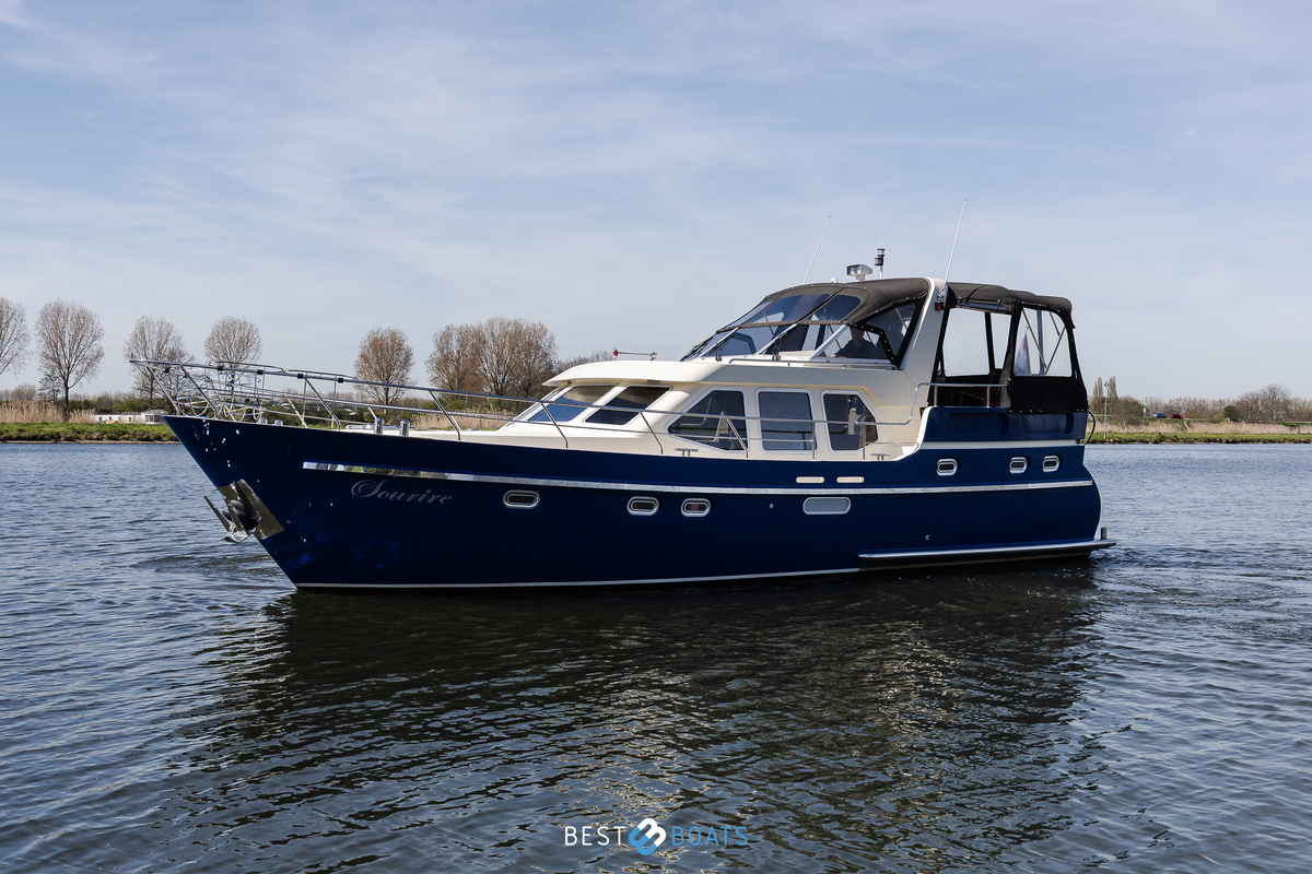 foto: 6 Van Vossen Parade 12.75 AK 