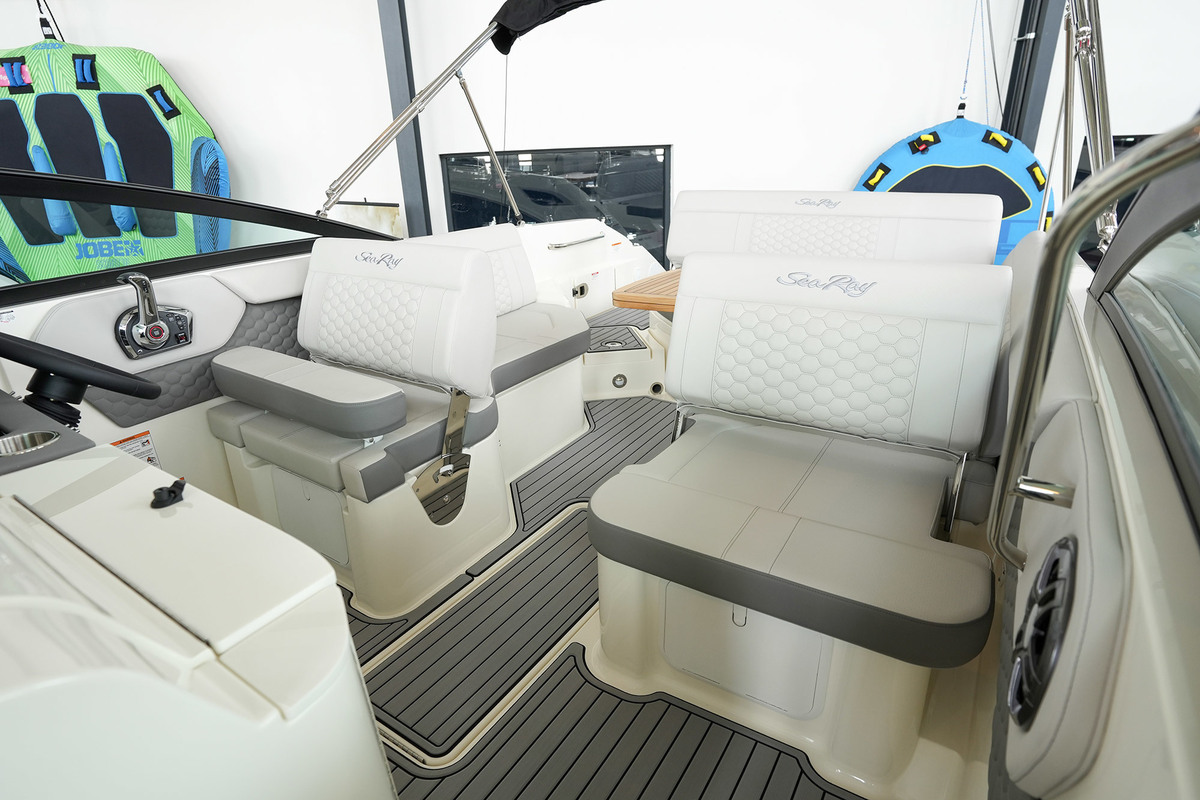 foto: 19 Sea Ray SDX 250