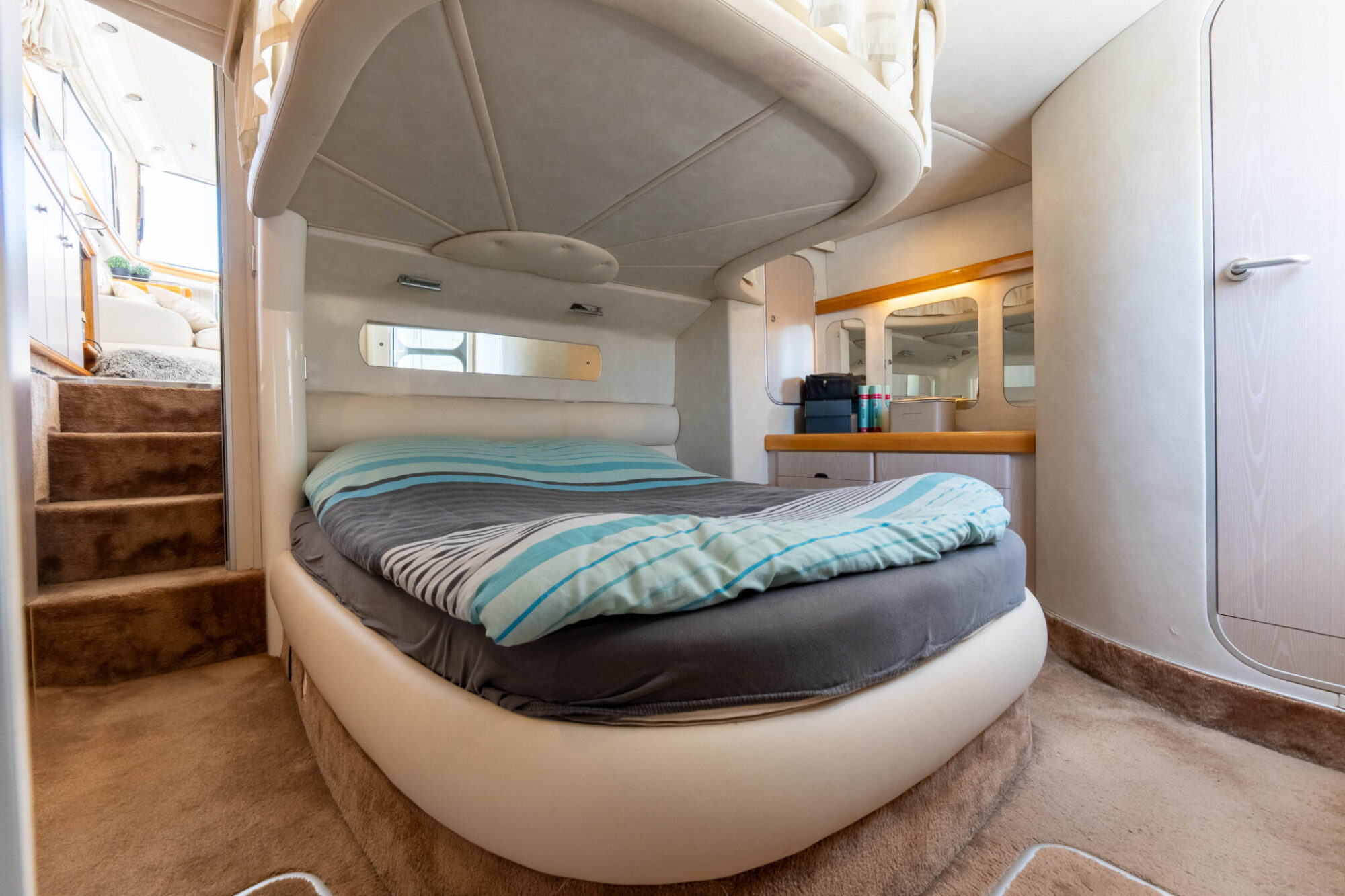 foto: 9 Sealine Sealine Statesmen 450