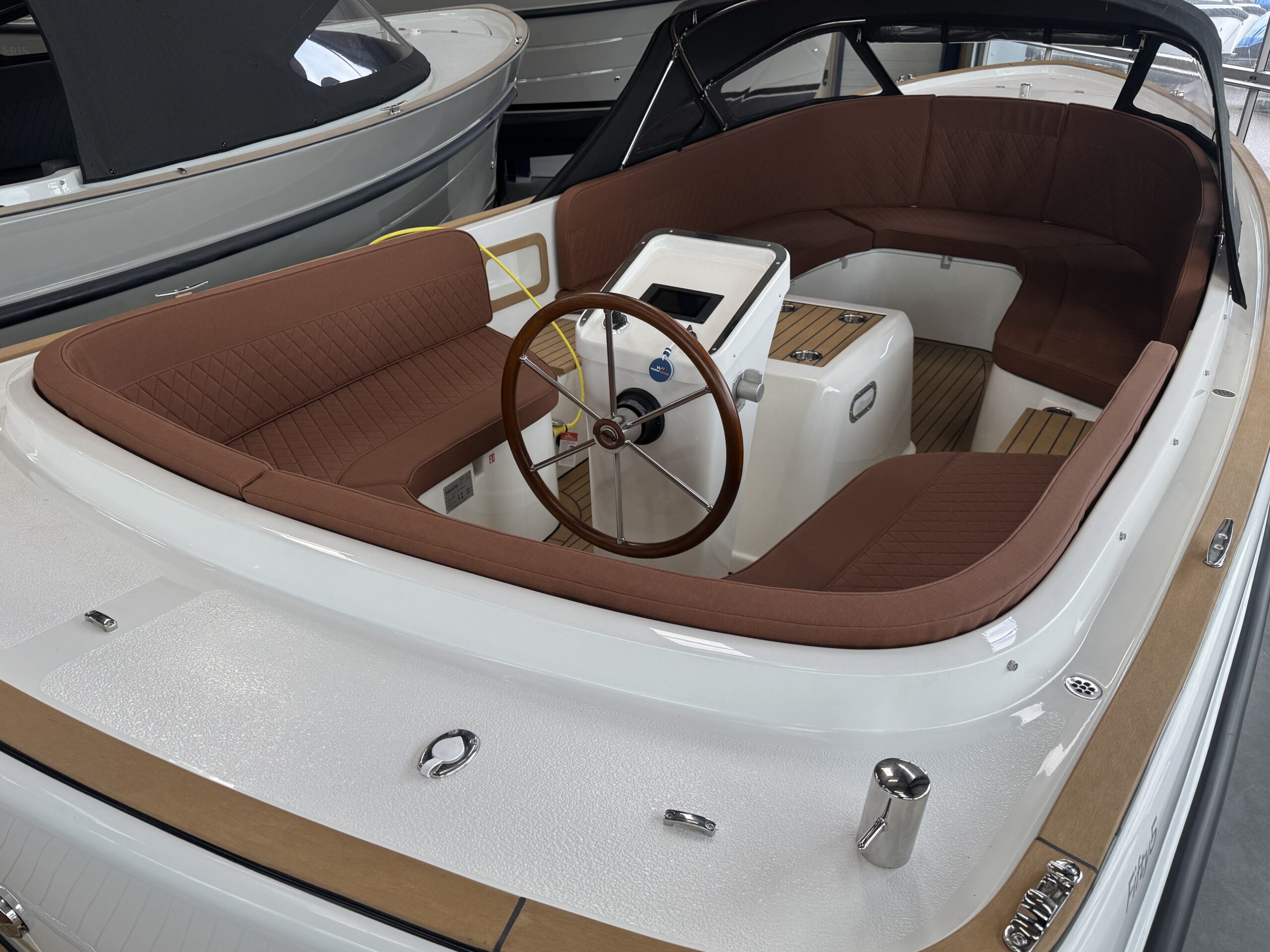 foto: 5 Antaris Fifty5 Elektro