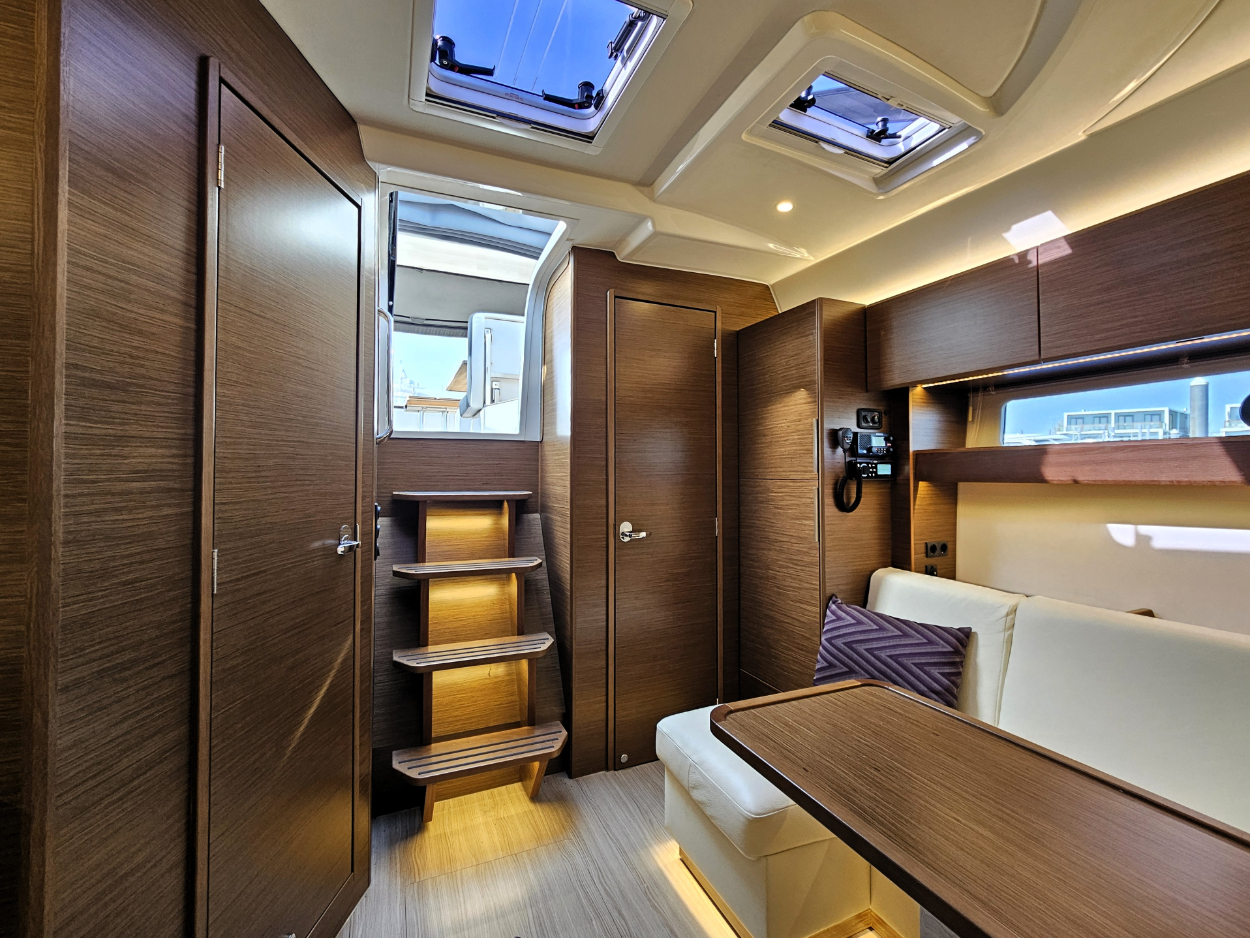 foto: 14 Bavaria S 40 HT