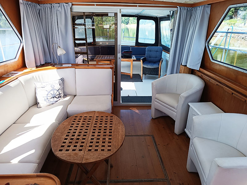 foto: 6 Valk Challanger 42 Flybridge