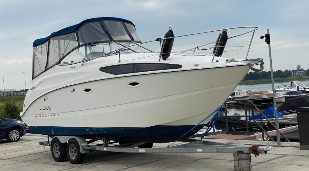 Bayliner   265 SB