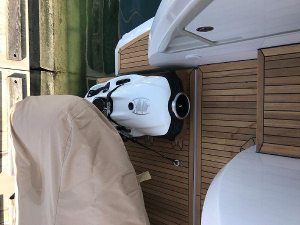 foto: 6 Azimut 50 Fly