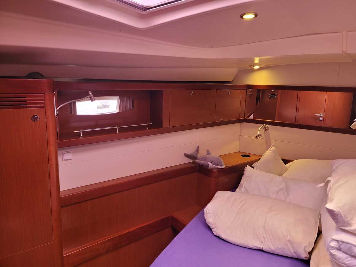 foto: 8 Beneteau Oceanis 54