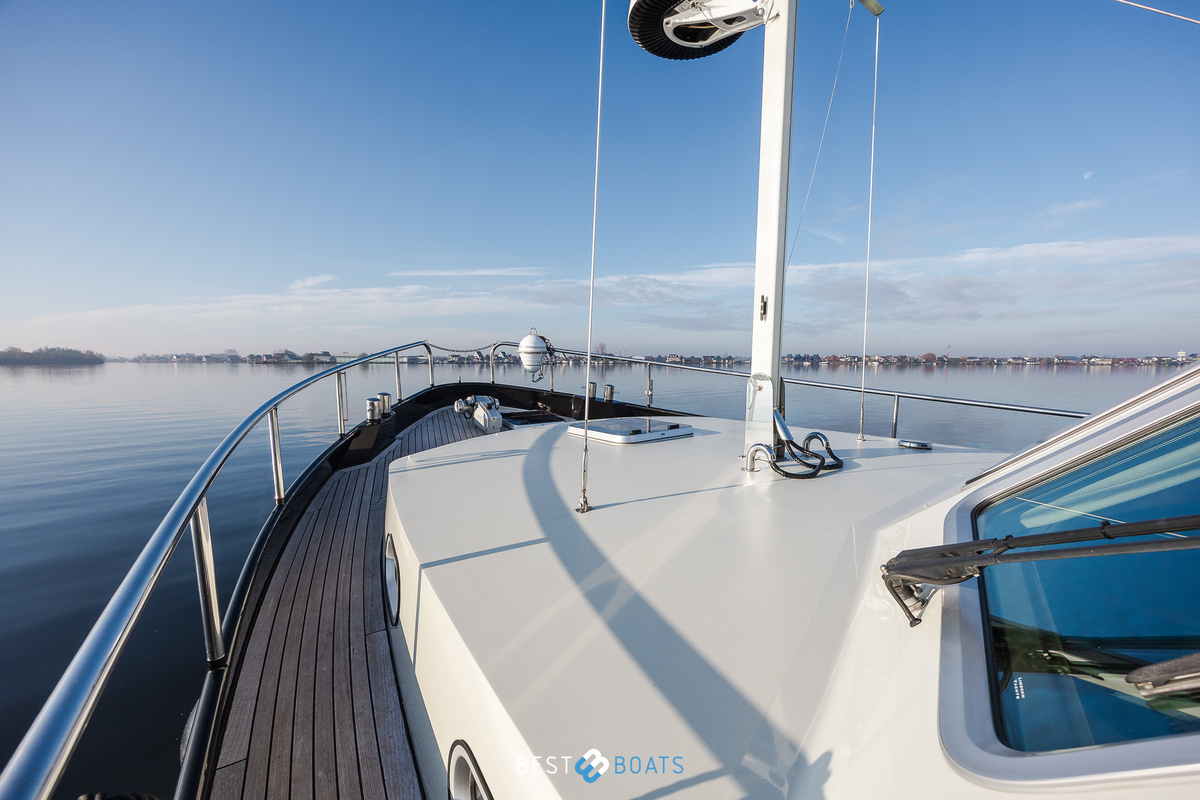 foto: 11 Linssen Grand Sturdy 410 AC Gold