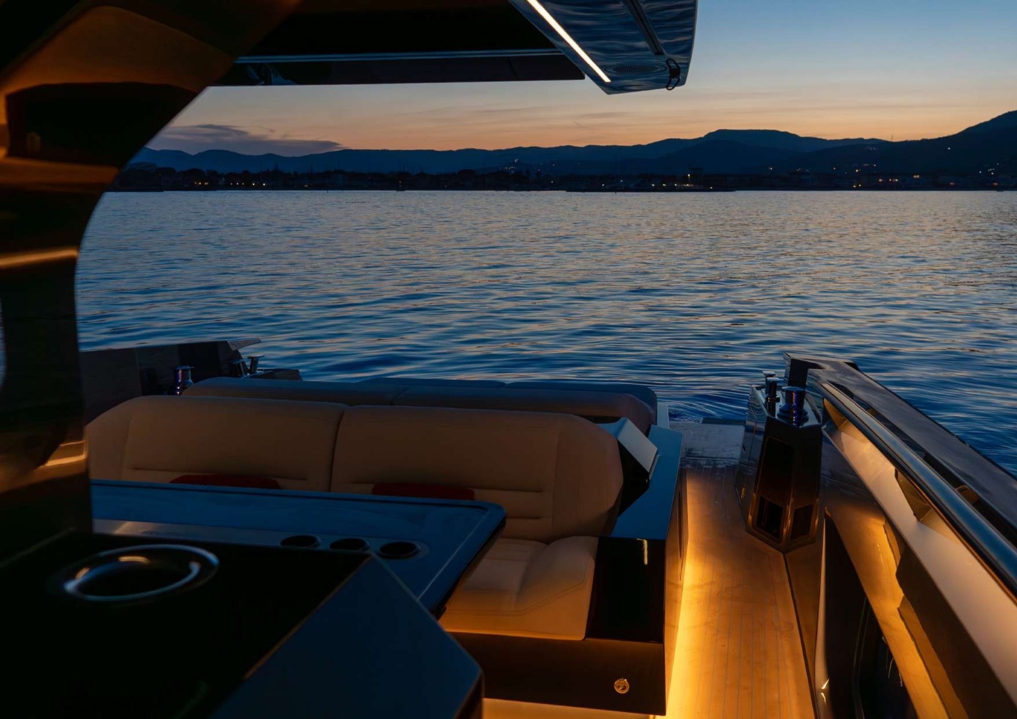 foto: 5 Stratos Yachts Dutch Build 50