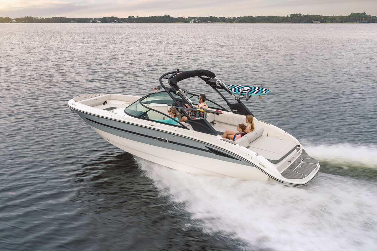 foto: 9 Sea Ray SDX 270 Surf