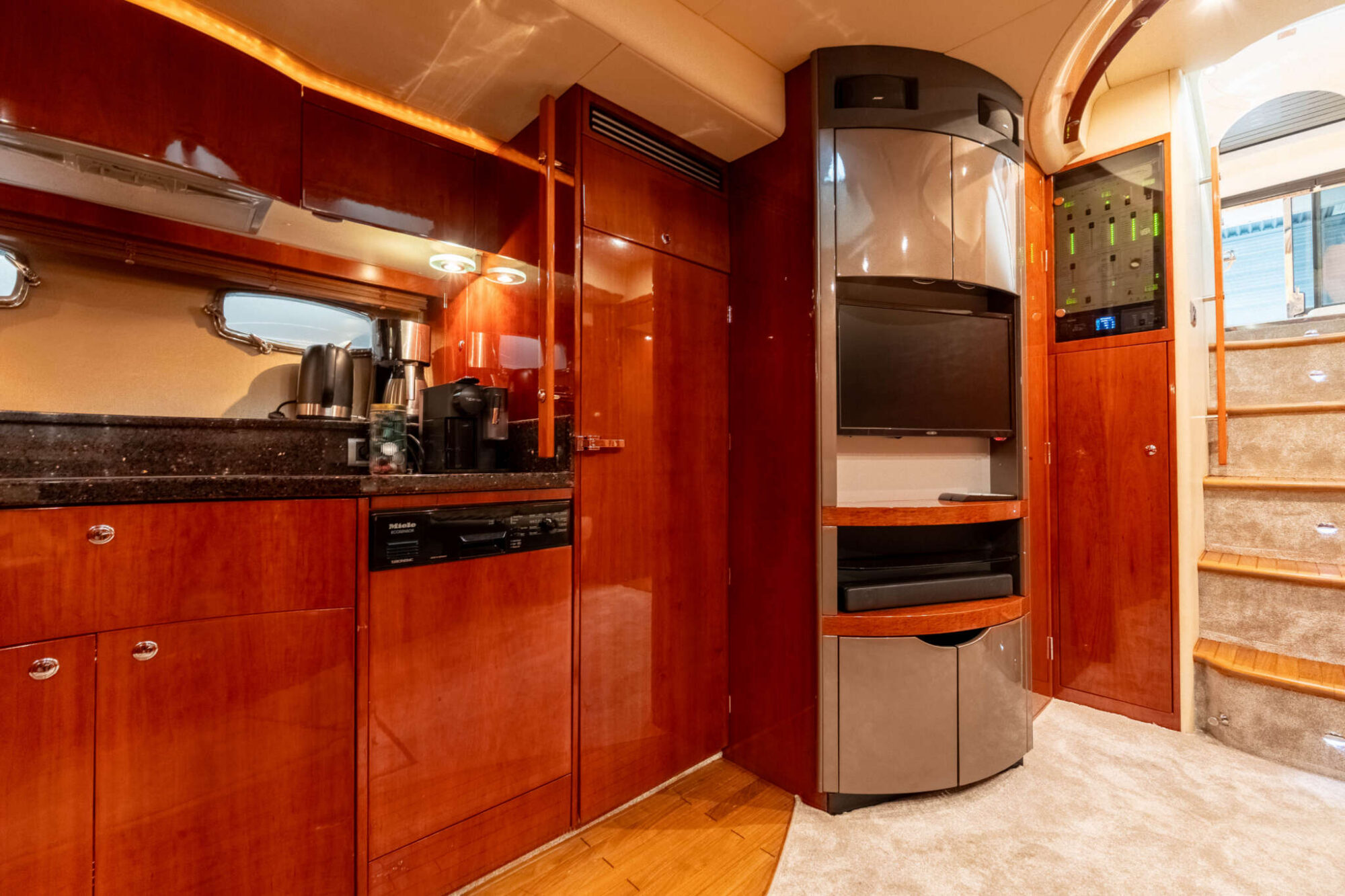 foto: 8 Fairline Fairline Targa 62