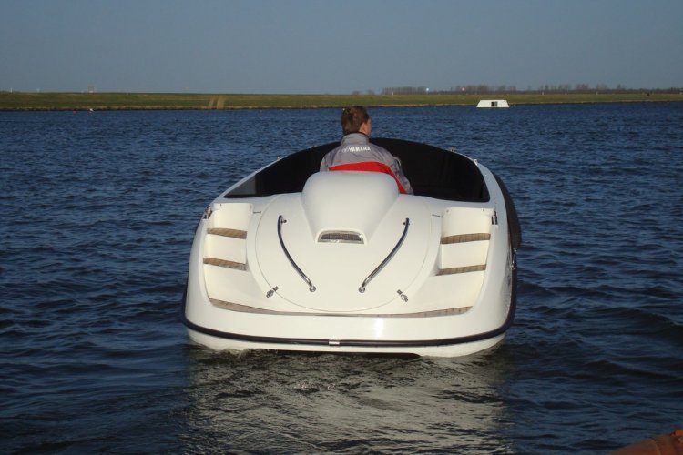 foto: 4 Oud Huijzer 580 Tender