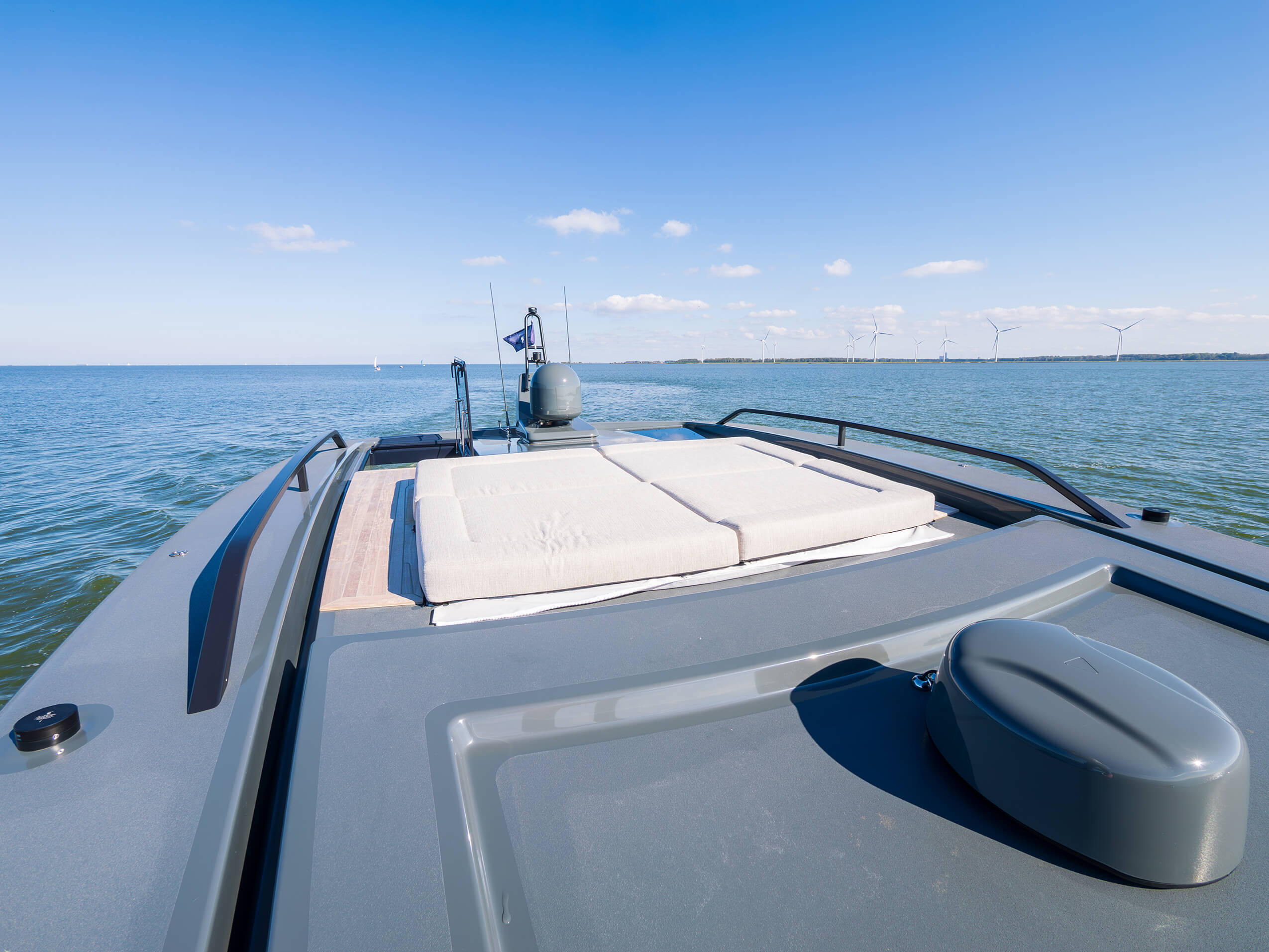 foto: 6 Bluegame BGX60