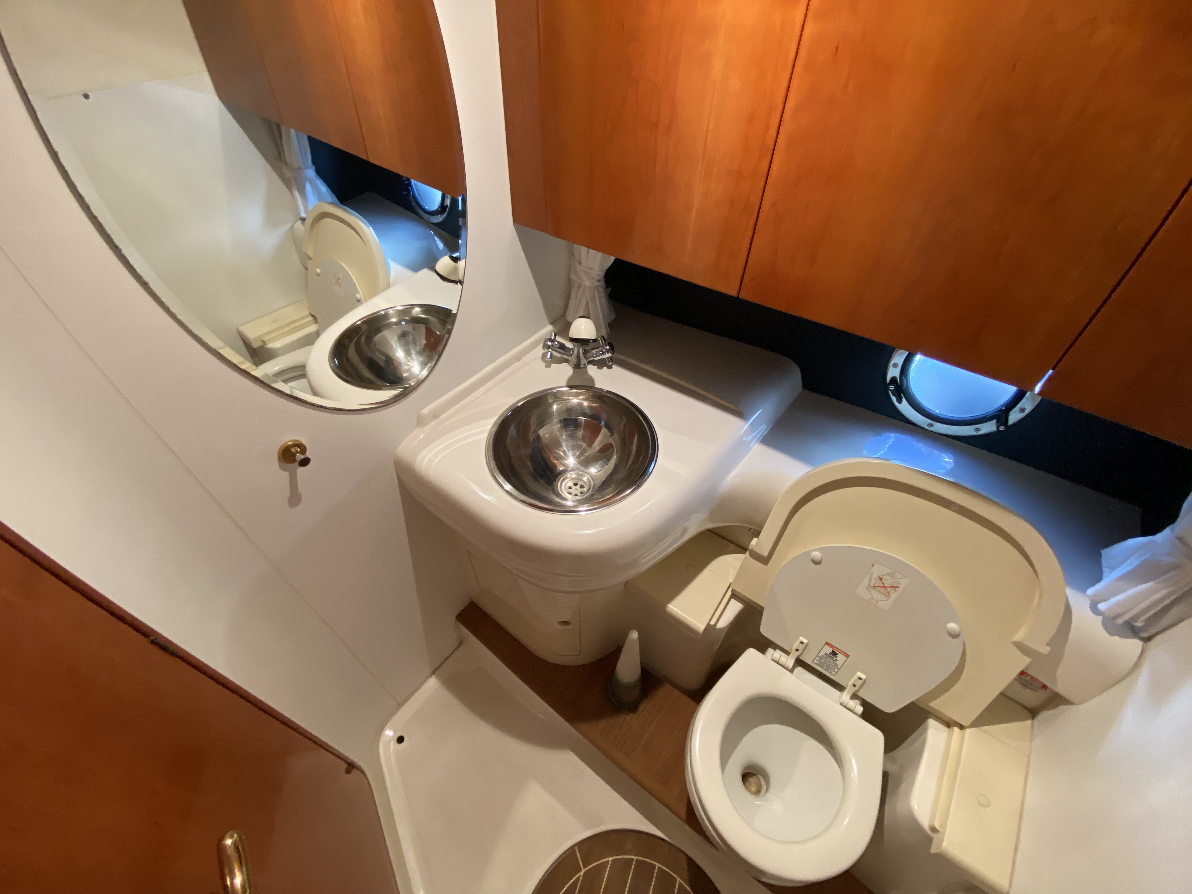 foto: 8 Cranchi Endurance 41