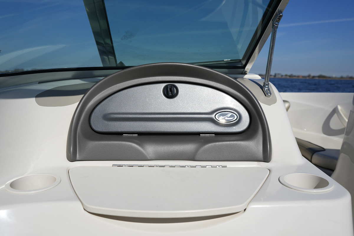 foto: 8 Sea Ray 200 Sport